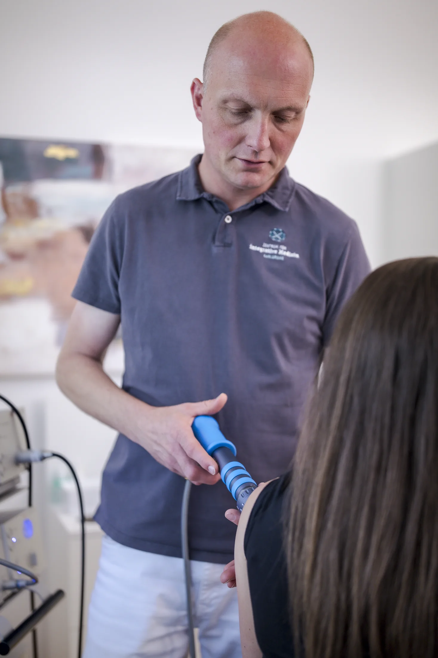 Zentrum für integrative Medizin Karlsruhe Stosswellentherapie